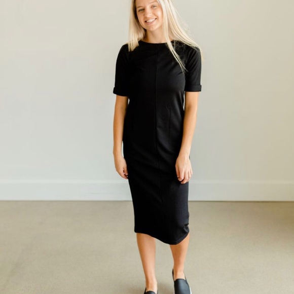 Elly Black Zipper Back Midi Dress - Picture 2 of 15